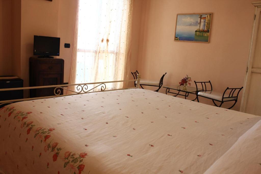 Bed And Breakfast Nefer Maratea Room photo