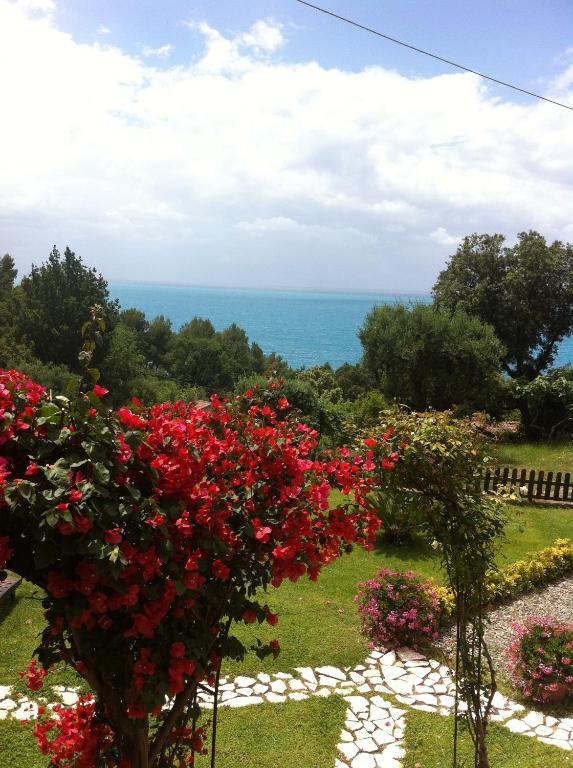 Bed And Breakfast Nefer Maratea Exterior photo